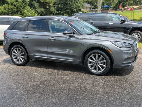 Used 2022 Lincoln Corsair AWD w/ Premium Package image 8