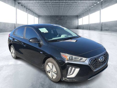 Used 2020 Hyundai Ioniq Blue FWD image 2