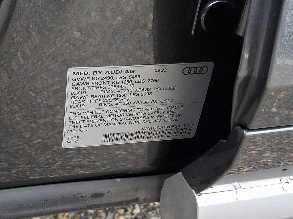 Used 2024 Audi Q5 2.0T Premium w/ Convenience Package AWD/4WD image 28