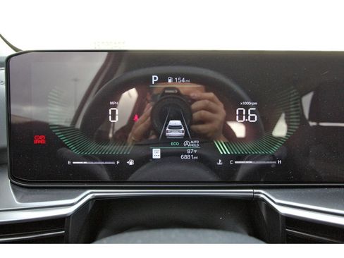 Certified 2026 Kia Sorento LX FWD image 16