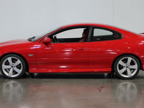 Used 2006 Pontiac GTO RWD image 30