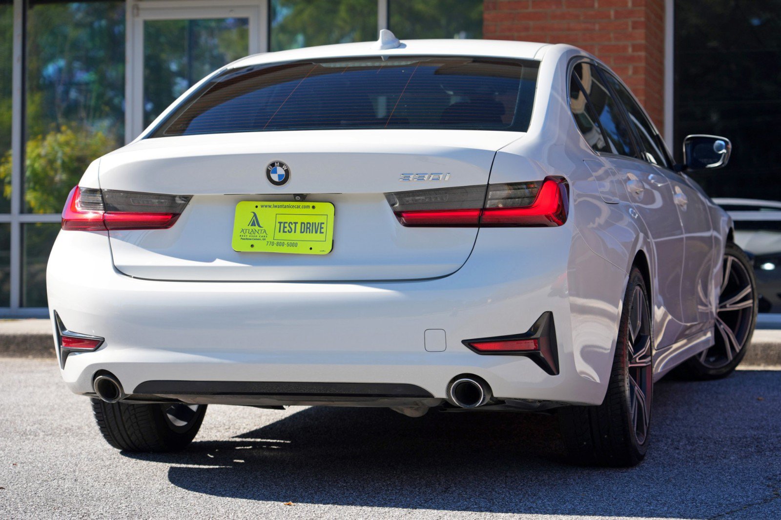 Used 2019 BMW 330i Sedan RWD image 4