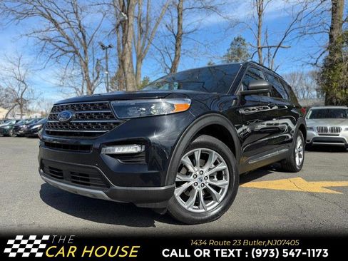 Used 2020 Ford Explorer XLT w/ Equipment Group 202A AWD/4WD image 5