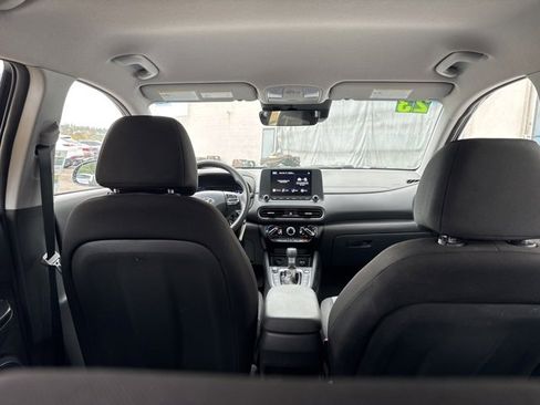 Used 2023 Hyundai Kona SE image 26