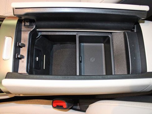 Certified 2026 Mercedes-Benz GLC 300 GLC 300 image 26