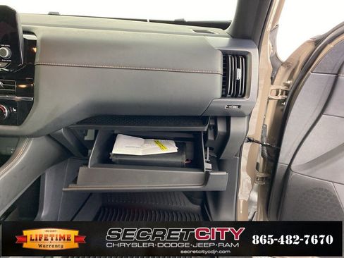 Used 2024 Nissan Pathfinder Rock Creek image 33