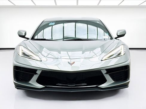 Used 2023 Chevrolet Corvette Stingray Coupe w/ Z51 Performance Package image 2