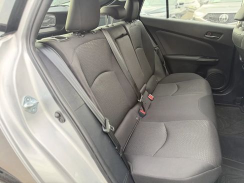 Used 2021 Toyota Prius LE image 45