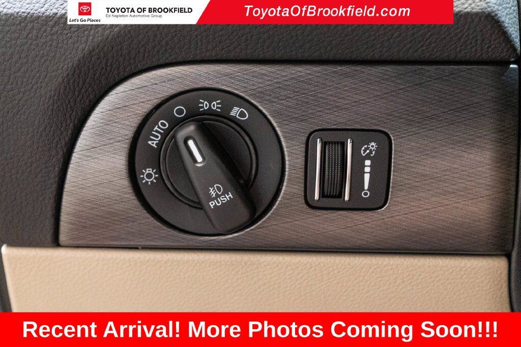 Used 2018 Dodge Durango Citadel w/ Technology Group AWD/4WD image 26