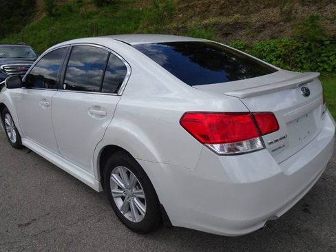 Used 2011 Subaru Legacy 2.5i Premium w/ All-Weather Pkg AWD/4WD image 8