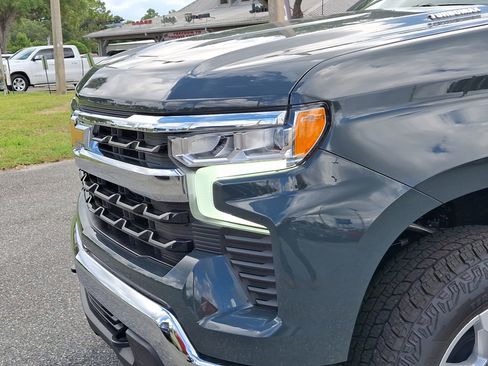 New 2025 Chevrolet Silverado 1500 LT w/ Convenience Package II image 7