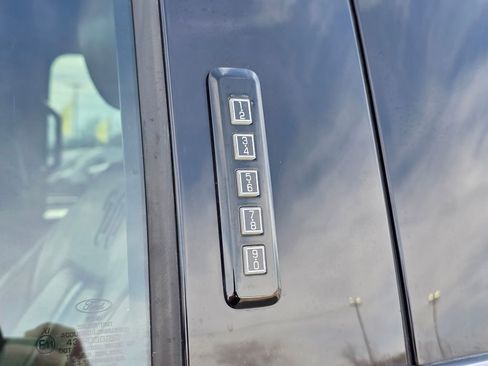 Used 2019 Ford F350 King Ranch w/ King Ranch Ultimate Package image 19