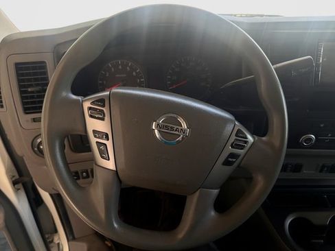 Used 2021 Nissan NV 2500 SV RWD image 18