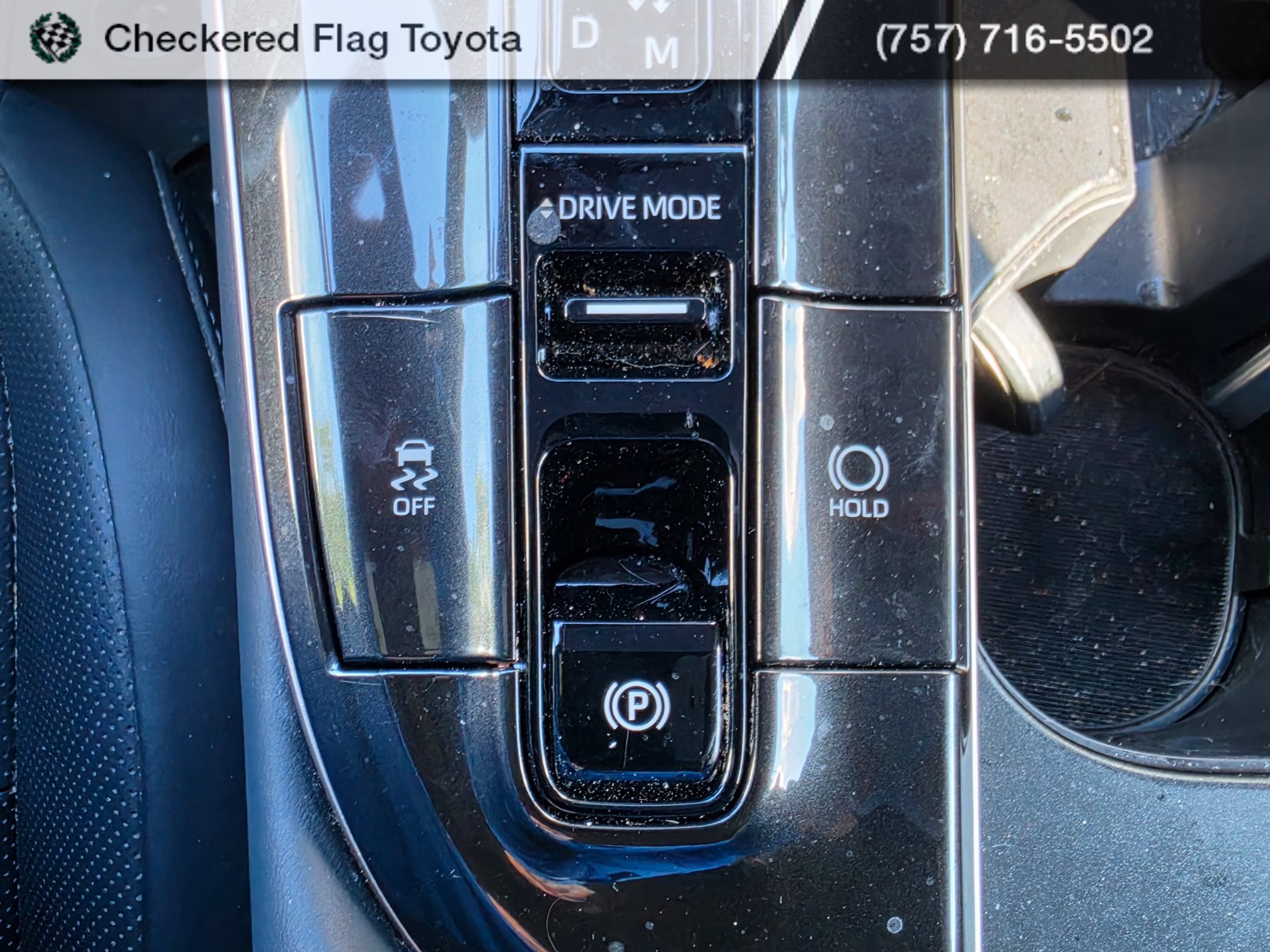 Used 2024 Toyota Crown Platinum AWD/4WD image 19