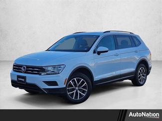 Used 2020 Volkswagen Tiguan SE video 1