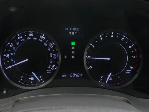Used 2015 Lexus IS 250C RWD image 21