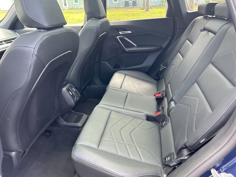 Certified 2025 BMW X1 xDrive28i image 6