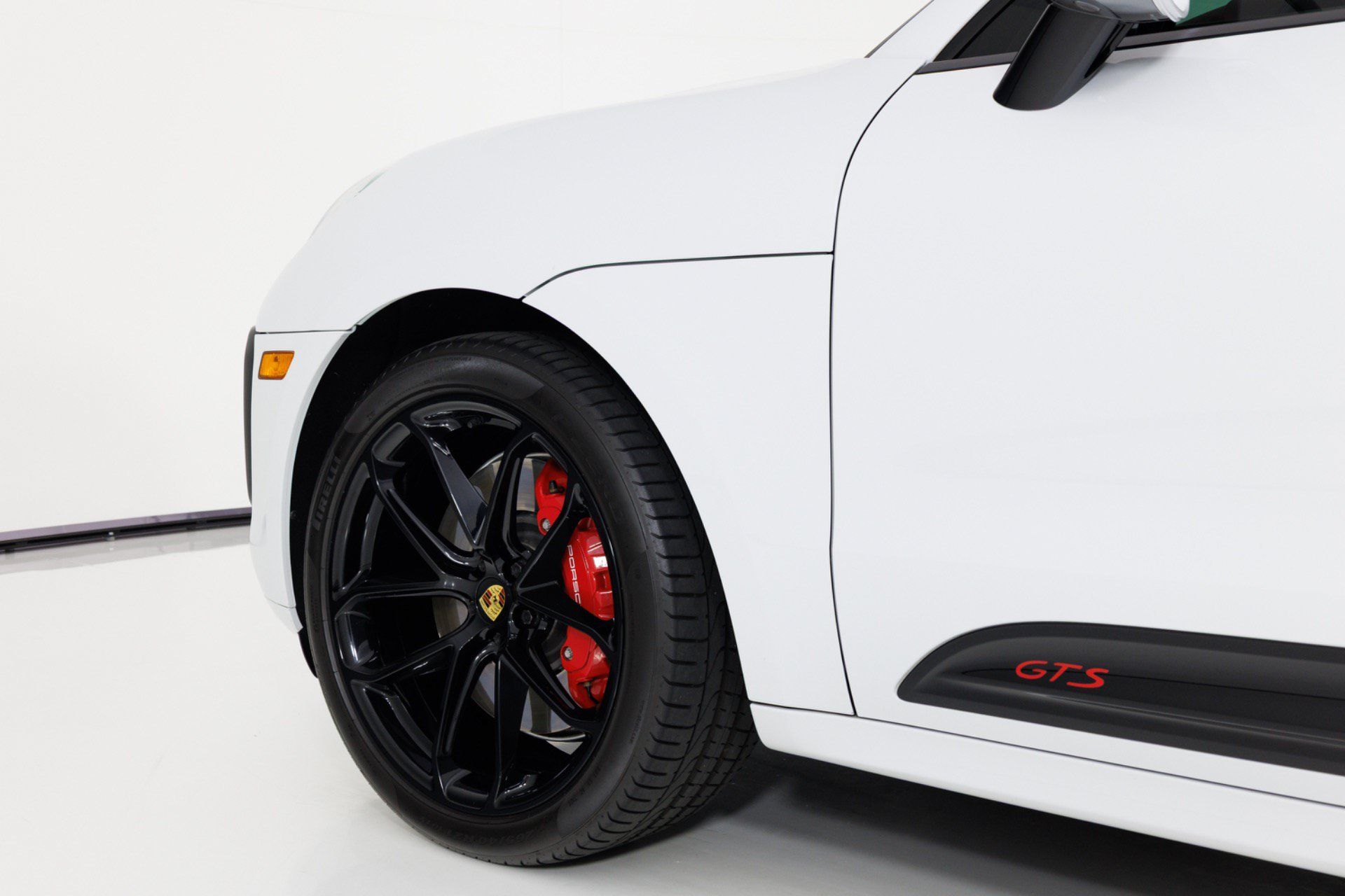 Used 2022 Porsche Macan GTS AWD/4WD image 78
