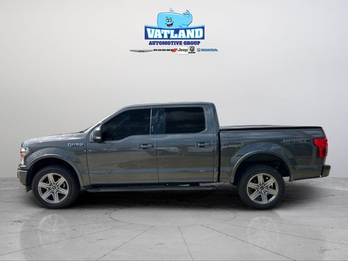 Used 2018 Ford F150 XLT w/ Equipment Group 302A Luxury AWD/4WD image 2