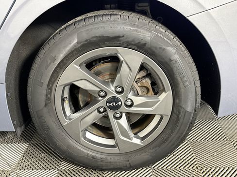 Used 2022 Kia K5 LXS FWD image 35