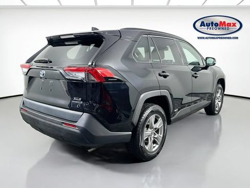 Used 2024 Toyota RAV4 XLE w/ Convenience Package AWD/4WD image 2