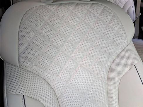 Used 2025 Genesis GV80 3.5T Prestige image 20