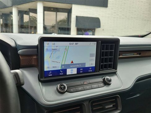 Used 2024 Ford Maverick Lariat image 33