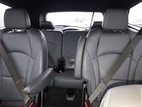 Used 2023 Buick Enclave Essence w/ Experience Buick Package AWD/4WD image 22