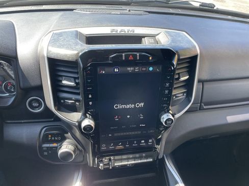 Used 2022 RAM 2500 Big Horn w/ Level B Equipment Group AWD/4WD image 18