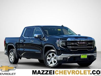 Used 2025 GMC Sierra 1500 SLT
