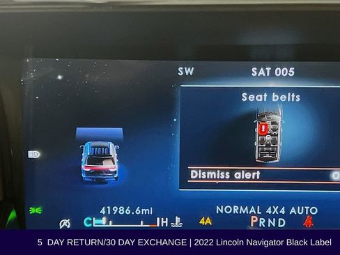 Used 2022 Lincoln Navigator Black Label image 16