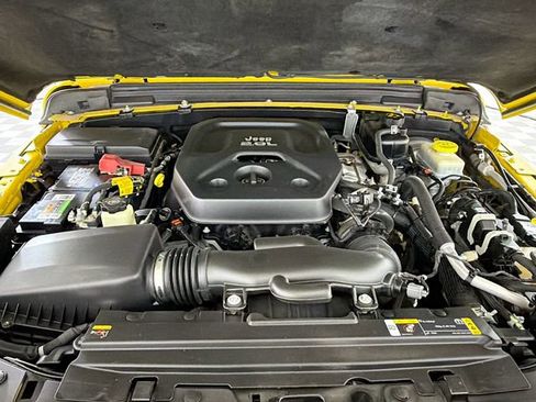 Used 2021 Jeep Wrangler Unlimited Sport image 29