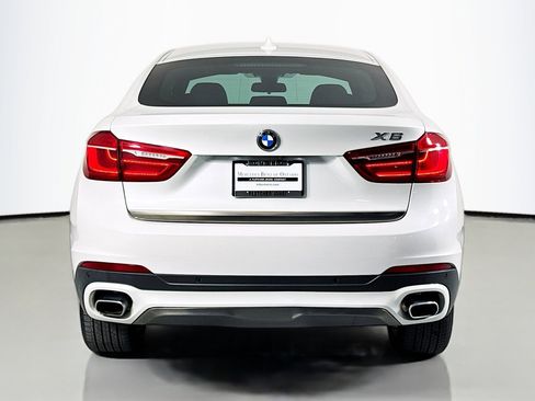 Used 2019 BMW X6 sDrive35i image 3
