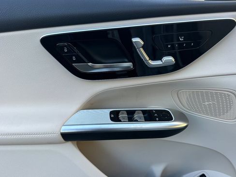 New 2026 Mercedes-Benz GLC 300 image 22