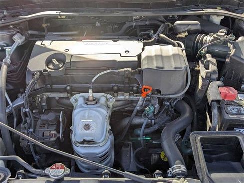 Used 2015 Honda Accord Sport image 21