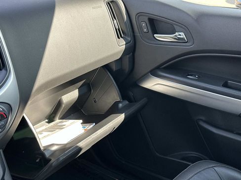 Certified 2019 Chevrolet Colorado ZR2 w/ Colorado ZR2 Bison Edition image 34