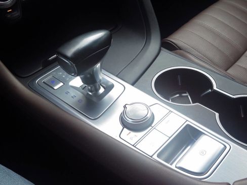 Used 2021 Genesis G70 3.3T w/ Prestige Package image 12