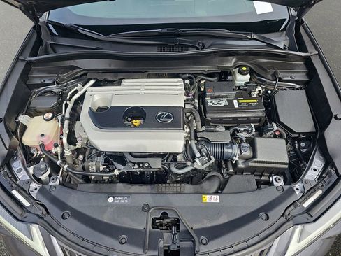 Used 2019 Lexus UX 200 FWD image 33