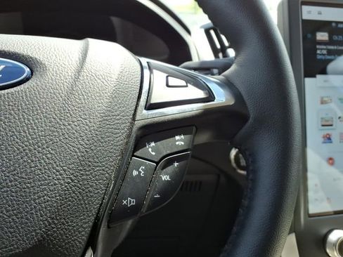 Used 2023 Ford Edge SEL w/ Convenience Package AWD/4WD image 15
