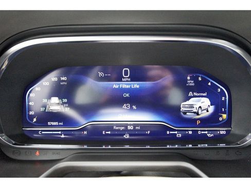 Used 2024 Chevrolet Suburban Premier RWD image 14