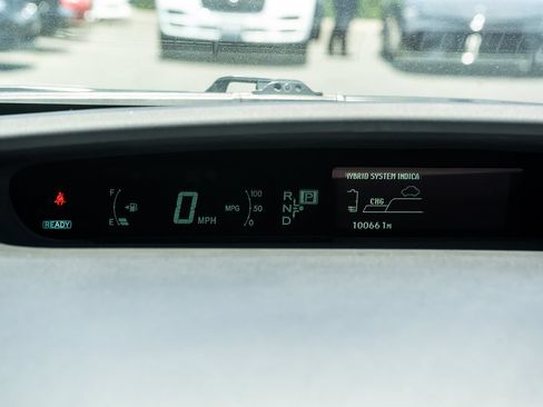 Used 2014 Toyota Prius Two FWD image 20