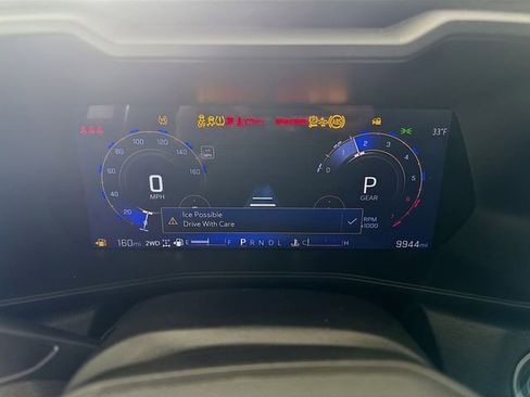 Used 2024 Chevrolet Colorado Trail Boss w/ Technology Package image 12