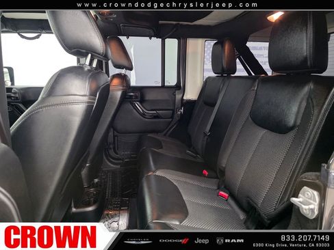Used 2016 Jeep Wrangler Unlimited Sahara image 20