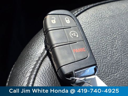Used 2020 Jeep Compass Limited w/ Safety & Security Group AWD/4WD image 32