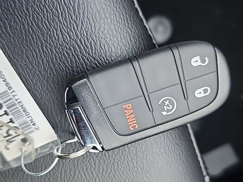 New 2026 Jeep Compass Latitude AWD/4WD image 28
