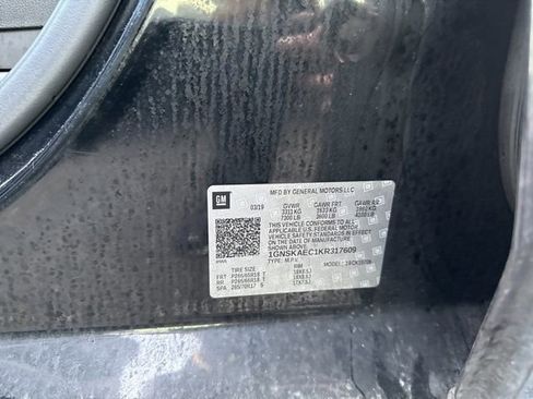 Used 2019 Chevrolet Tahoe LS image 18