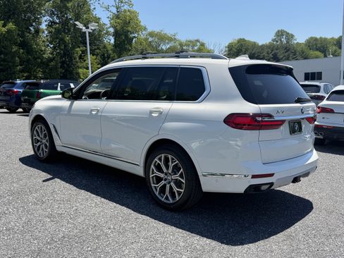 Used 2021 BMW X7 xDrive40i w/ Premium Package AWD/4WD image 6