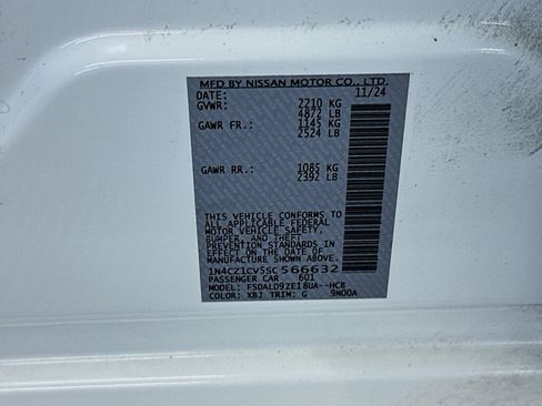 Used 2025 Nissan Leaf SV Plus FWD image 12