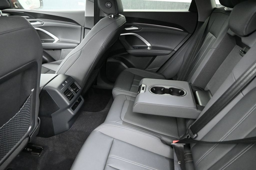 New 2026 Audi Q5 Premium Plus AWD/4WD image 18