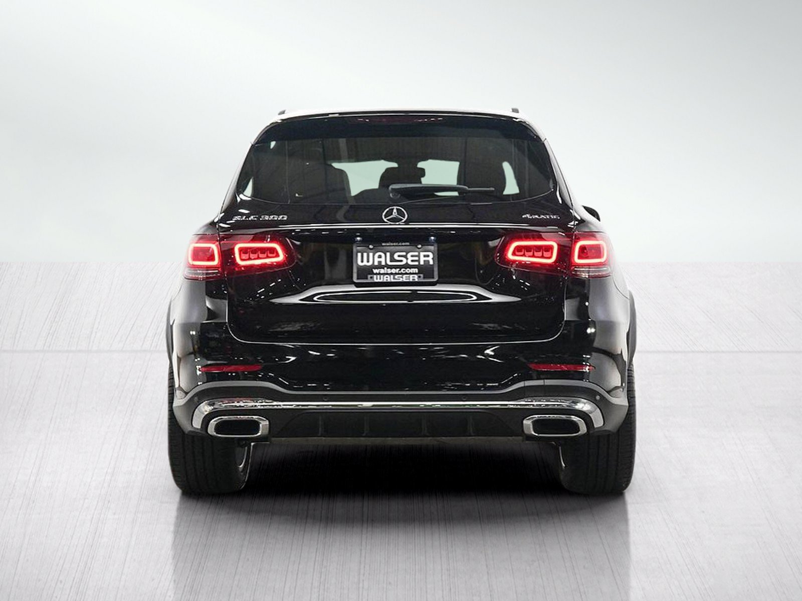 Used 2021 Mercedes-Benz GLC 300 4MATIC image 4